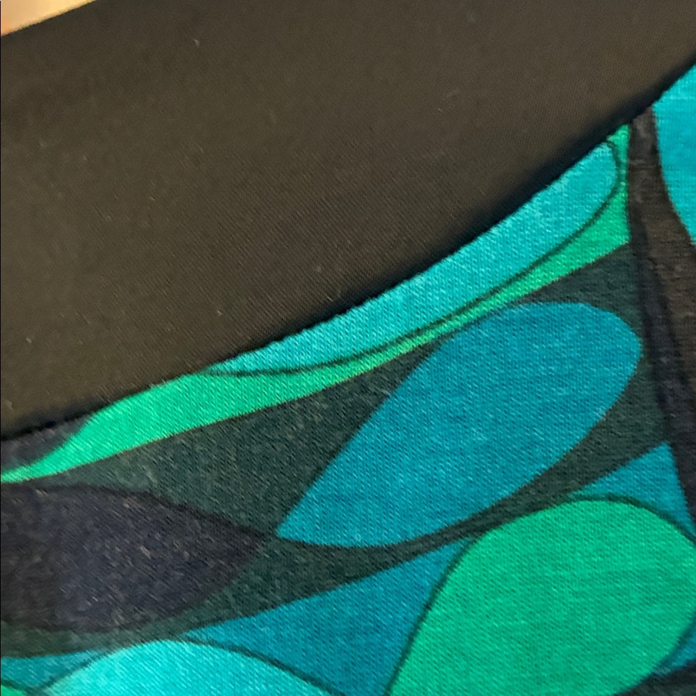 Express Abstract Print Dress - Picture 4 of 8